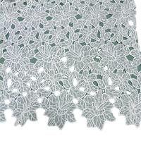 Tissu de robe de mariée en soie de lait brodé ajouré soluble dans l'eau, motif floral classique, largeur 150 cm