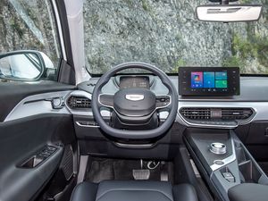 2024 Hot Selling for <strong>Geely</strong> <strong>Geome</strong> a <strong>Panda</strong> <strong>Geome</strong> Mini EV 120km Electric SUV New Energy Vehicles - Product Image 4