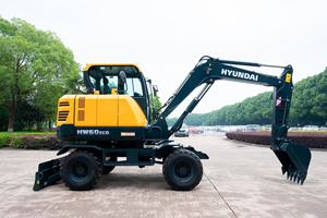 Mini 6 tonnes Hyundai HW60 Robex 60W pelle à roues flambant neuf 0.175m seau 40.5kW puissance - Product Image 3