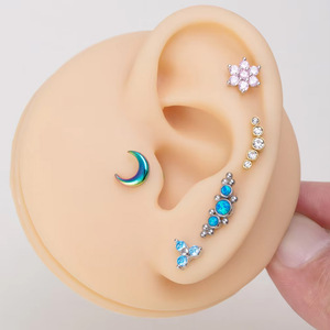 Piercing de lèvre en titane G23 avec zircone carrée, design géométrique, pour usage quotidien, bijoux unisexes - Product Image 2