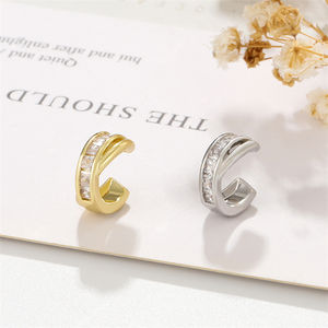 Retro Micro incrustaciones de circón Clips de <span class=keywords><strong>oreja</strong></span> <span class=keywords><strong>sin</strong></span> agujeros para los oídos delicados no perforados Cz Cuff pendientes para mujer - Product Image 6