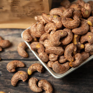 Vente en gros de noix de cajou grillées Noix de cajou délicieuses de haute qualité avec peau - Product Image 4