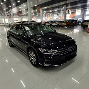 Voiture d'occasion de haute qualité, modèle 2018, pour Magotan GTX Diesel Berline, en excellent état, avec transmission automatique et sièges en cuir - Product Image 1