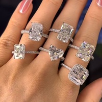 Bague de Fiançailles et de Promesse Personnalisée en Argent Sterling 925 avec Moissanite VVS Certifiée Taille Brillant Sertie à Griffes