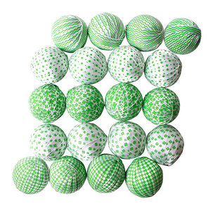 Ornamenti per palline appese a forma di giorno di San Patrizio 4cm di palline avvolte in tessuto verde <span class=keywords><strong>Shamrock</strong></span> - Product Image 1