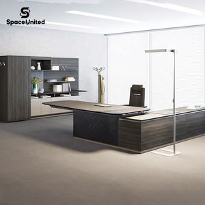 Meubles de bureau de direction modernes de luxe SpaceUnited Bureau d'<span class=keywords><strong>ordinateur</strong></span> en forme de L Bureau de direction de PDG - Product Image 3