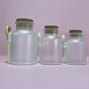 Pot/bouteille/conteneur de sel de bain en plastique ABS givré mat vide avec cuillère en bois et couvercle en liège 100-500ml pour emballage cosmétique - Product Image 2