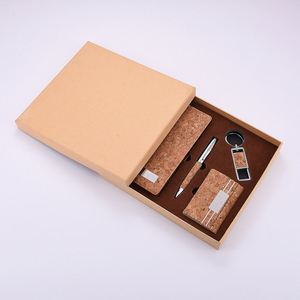 Likewinner – Ensemble cadeau promotionnel personnalisé pour partenaires, vêtements écologiques faits main avec impression sérigraphique, idéal pour le Nouvel An et Noël - Product Image 2