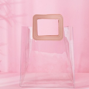Bolsa de Mano Transparente de PVC, Impermeable, para Compras o Regalos, Personalizable con Impresión - Product Image 3