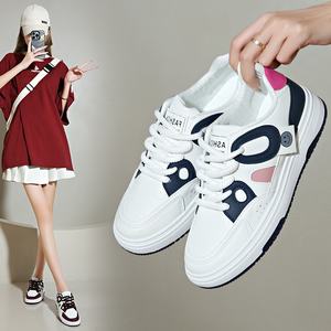 Pequeños zapatos blancos para mujer 2025 primavera y otoño nueva <span class=keywords><strong>red</strong></span> <span class=keywords><strong>Panda</strong></span> <span class=keywords><strong>rojo</strong></span> Color a juego Casual 100 tablero - Product Image 2