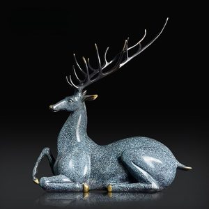 Escultura de Ciervo en Cobre y Oro, Figura Animal Hecha a Mano, Decoración para Sala de Estar, Regalo - Product Image 3