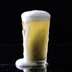 Verres à vin personnalisés en acrylique transparent, verres à eau en plastique PS, verres à vin en PC résistants aux hautes températures avec LOGO - Product Image 1