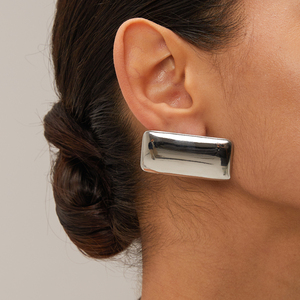 <span class=keywords><strong>Orecchini</strong></span> J&D Jewelry in acciaio inossidabile placcato <span class=keywords><strong>oro</strong></span> 18 carati, lucidati a specchio, <span class=keywords><strong>rettangolari</strong></span>, grandi e massicci. - Product Image 3