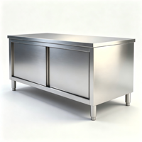 Table de préparation robuste en acier inoxydable avec rangement intégré - Modulaire et extensible, finition mate brossée, portes coulissantes, plan de travail épais