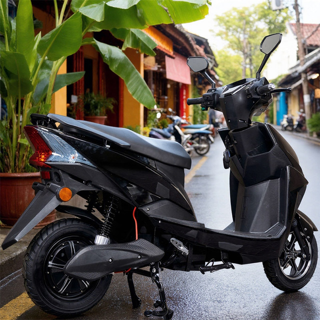 CKD EEC 10inch Ev Electric Motorcycle Scooter 600W/800W 50km/h Speed Top Electric Motorcycle Companies