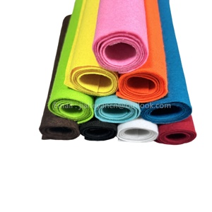 Handmade DIY Craft 100% polyester không dệt len cảm thấy tấm vải cuộn thoáng khí cho trang trí nội thất giáng sinh bán buôn - Product Image 6