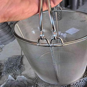 Tamiz de malla soldada de grado alimenticio para harina, tamizador redondo de cocina, colador fino profesional, herramienta de cocina - Product Image 6
