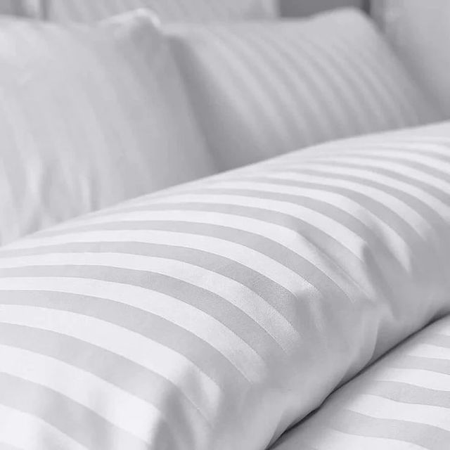 Wholesale Luxury Bed Sheet Set White Hotel Linen 3cm Satin Stripe Cotton Bed Flat Sheets for Star Hotel Bedding