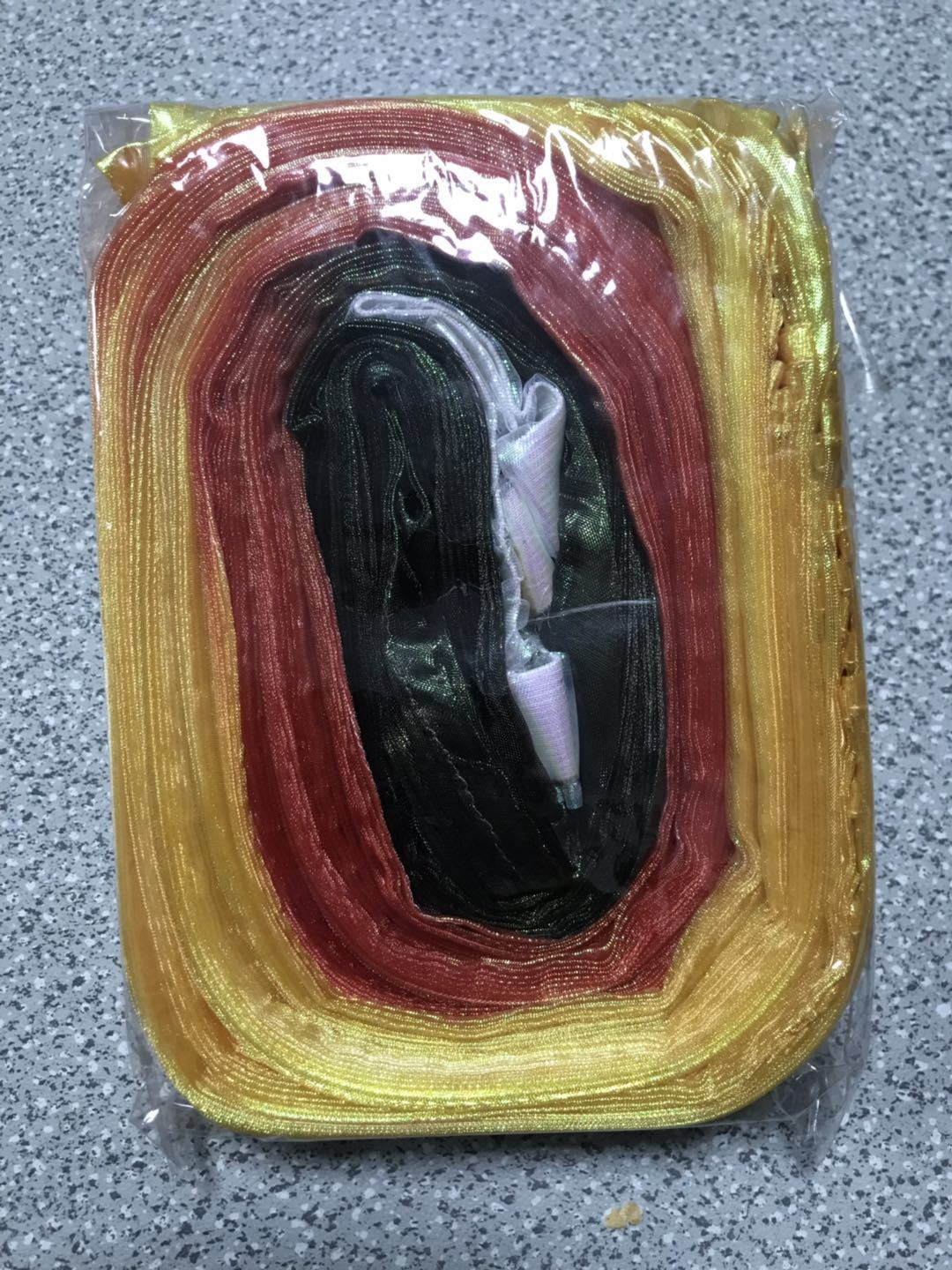 Negro-rojo-amarillo