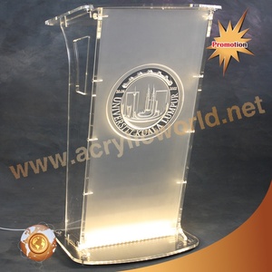 Pupitre en acrylique transparent sur pied, moderne, avec surface de lecture spacieuse et étagère de rangement pour églises et événements - Product Image 4