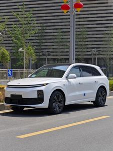 รถ Li-L6 5-seater 5ประตูรถขับเคลื่อนด้านซ้ายมือผลิตในประเทศจีนสำหรับขาย2024คันใหม่รถขับเคลื่อนพลังงานระยะยาว1390กม. - Product Image 2