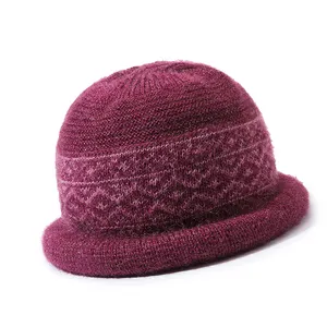 Custom Trendy Embellished Warm Dome Women's Knitted Winter Beanie For Outdoor Sports Hat