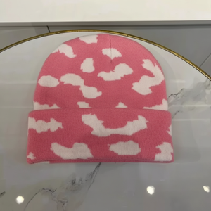 Gorros de Punto Personalizados con Estampado Completo para Invierno 2026, Gorro de Acrílico sin Puño con Letras Jacquard, Gorros Personalizados Estilo Y2k - Product Image 1