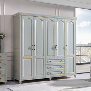 Armoire traditionnelle à 5 portes avec 3 tiroirs, meubles de chambre à coucher en MDF, armoire autoportante, gris clair, finition dorée - Product Image 6