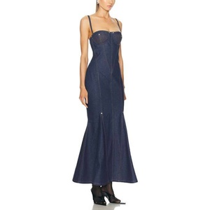 Robes longues en jean personnalisées de haute qualité pour femmes, sexy, à fines bretelles, couleur unie, style vintage délavé, effet délavé, moulantes, pour tenue du jour (OOTD) - Product Image 2