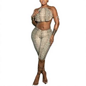 Nuevo Conjunto de 2 Piezas con Estampado de Serpiente para Mujer, Top Halter y Shorts Ajustados de Encaje, Atuendo de Club, ODM - Product Image 4