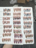 Faux ongles en acrylique à presser, styles variés, faits main, design de luxe 3D avec strass et chaîne de perles, longueur moyenne, forme amande et cercueil