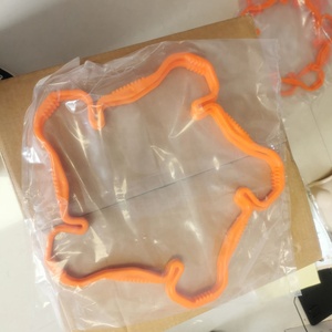 Retenedor <span class=keywords><strong>de</strong></span> Tuerca <span class=keywords><strong>de</strong></span> Rueda SQUIRREL Naranja, Retenedor <span class=keywords><strong>de</strong></span> <span class=keywords><strong>Seguridad</strong></span> para Tuerca <span class=keywords><strong>de</strong></span> Rueda, 10 Espigas, HBR335, 10x335, PCD 335 mm, Tamaños para Llantas <span class=keywords><strong>de</strong></span> 22.5 Pulgadas - Product Image 2