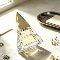 Pièces de décoration intérieure modernes et simples, flacon de parfum en cristal noir et blanc, décoration douce pour villa et pièce modèle