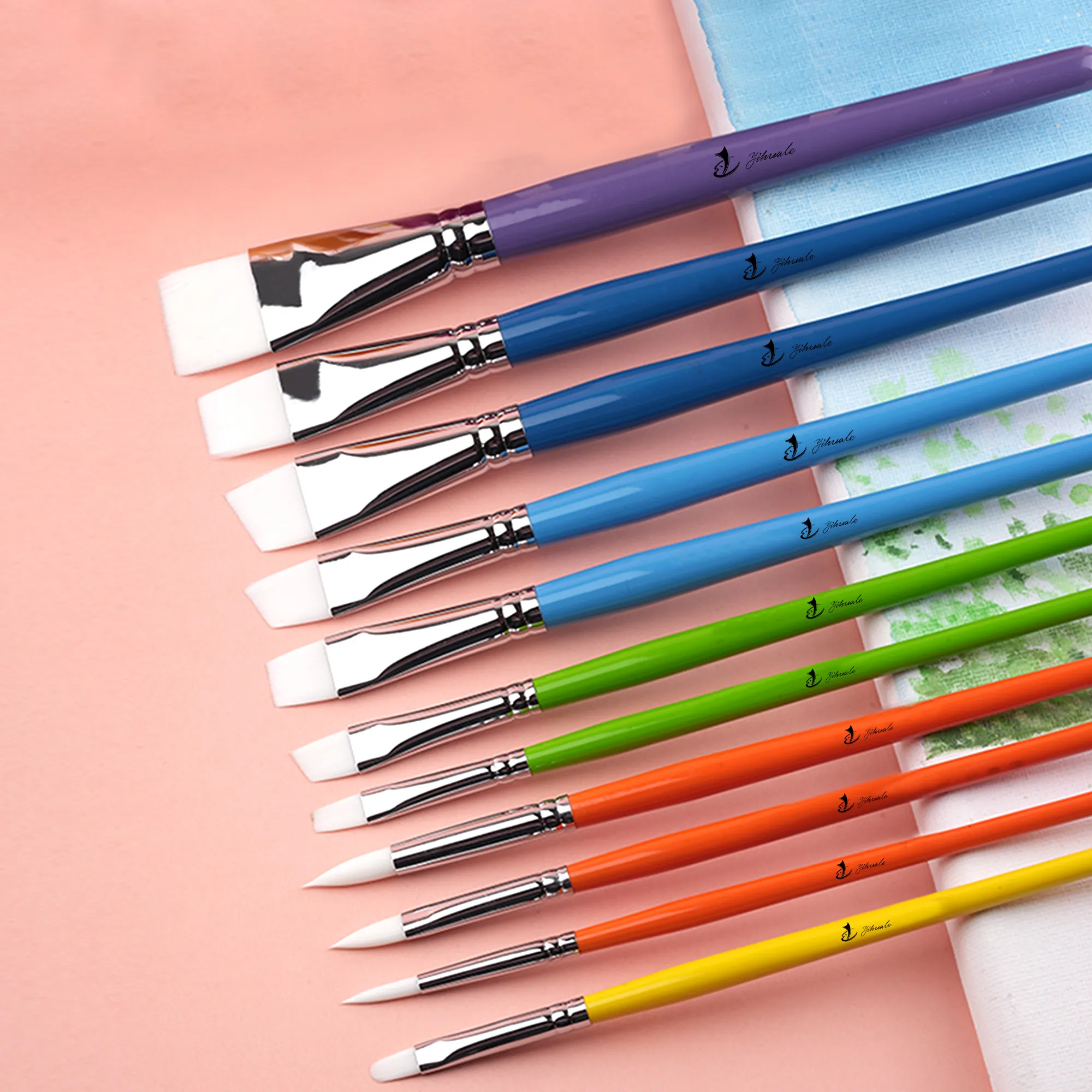 Set di pennelli piatti in Nylon con manico in legno colorato personalizzato professionale Set di pennelli per artisti 11 pz per pennello ad acquerello ad olio