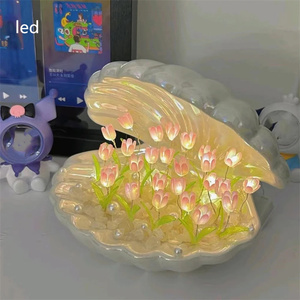 Día de San Valentín DIY hecho a mano Concha tulipán lámpara de mesa de <span class=keywords><strong>cristal</strong></span> personalización bola de <span class=keywords><strong>cristal</strong></span> flor Concha tulipanes LED luz de noche - Product Image 1