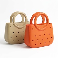 Sac de plage EVA 2026 imperméable en caoutchouc, grand sac fourre-tout pour voyage, piscine, pique-nique, design ajouré facile à nettoyer