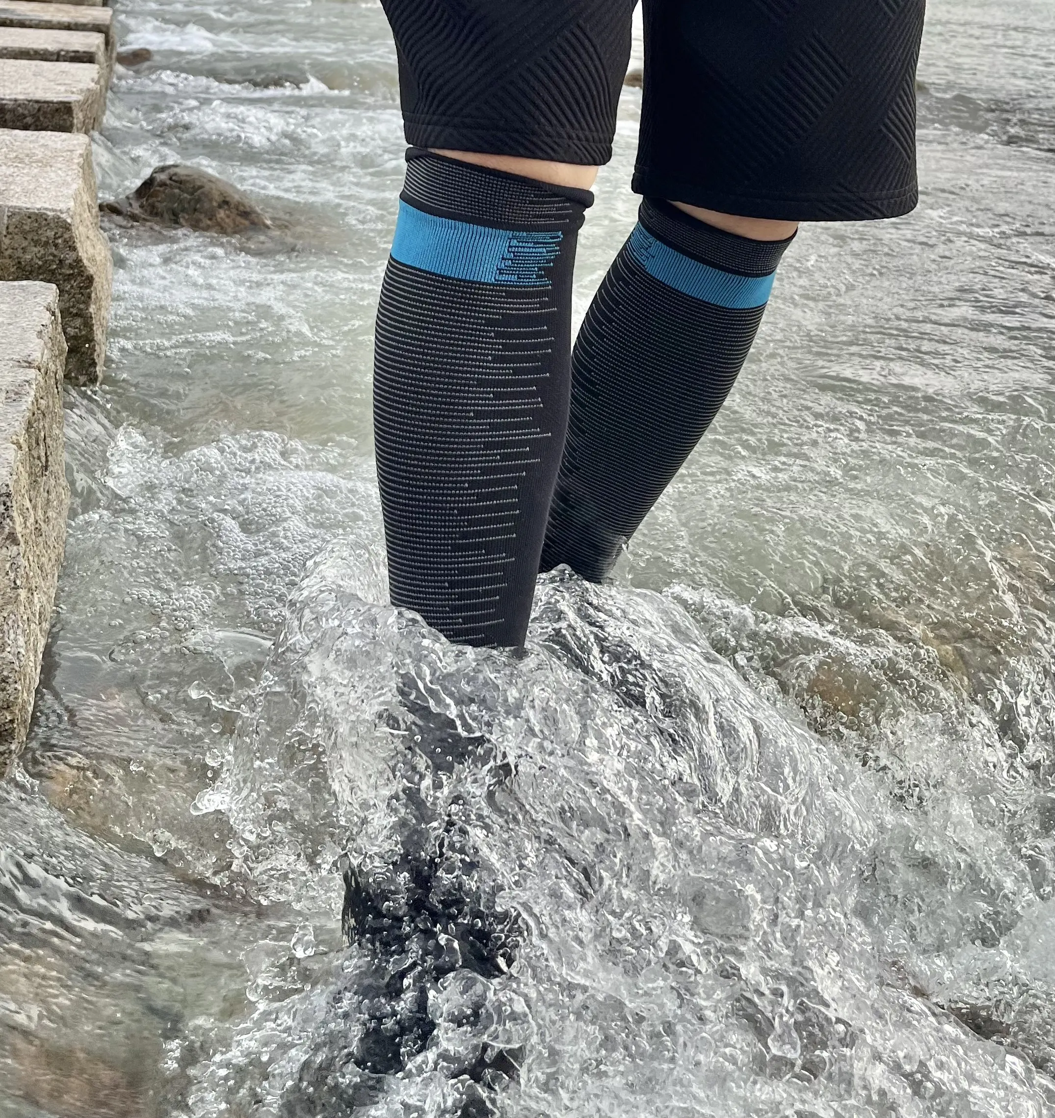 knee high Water Proof Socks Breathable Sport Skiing Trekking Hiking Waterproof Socks