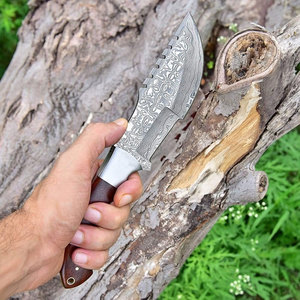 Cuchillos de Caza y Supervivencia con Mango de Madera y Funda de Cuero, Cuchillo de Caza de Acero de Damasco - Product Image 6