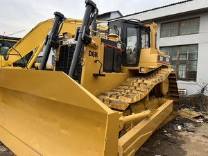 Bulldozer sur chenilles hydraulique Caterpillar D6R d'occasion - Moteur d'origine japonaise, pompe et boîte de vitesses incluses, poids 18000 kg, capacité 17000 - Product Image 3