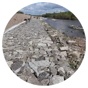 Gabion जाल पिंजरे जस्ती हेक्सागोनल कंबोडिया में लोहे के तार जाल Gabion टोकरी