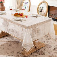 Nappe Rectangulaire Jacquard en Dentelle Motif Bourgeons de Rose Français, Imperméable et Anti-Taches, pour Table à Manger et Table Basse Domestique
