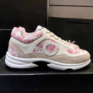 Calzado Deportivo de Diseño de Tendencia 2026, Forro de Tela de Algodón de Alta Calidad, Estilo Moderno con Suela Gruesa Antideslizante para Uso Diario - Product Image 4