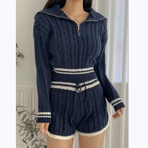 Peeqi L201秋冬款两件套女装新款厚款麻花针织毛衣套装撞色短裤套装 - Product Image 2