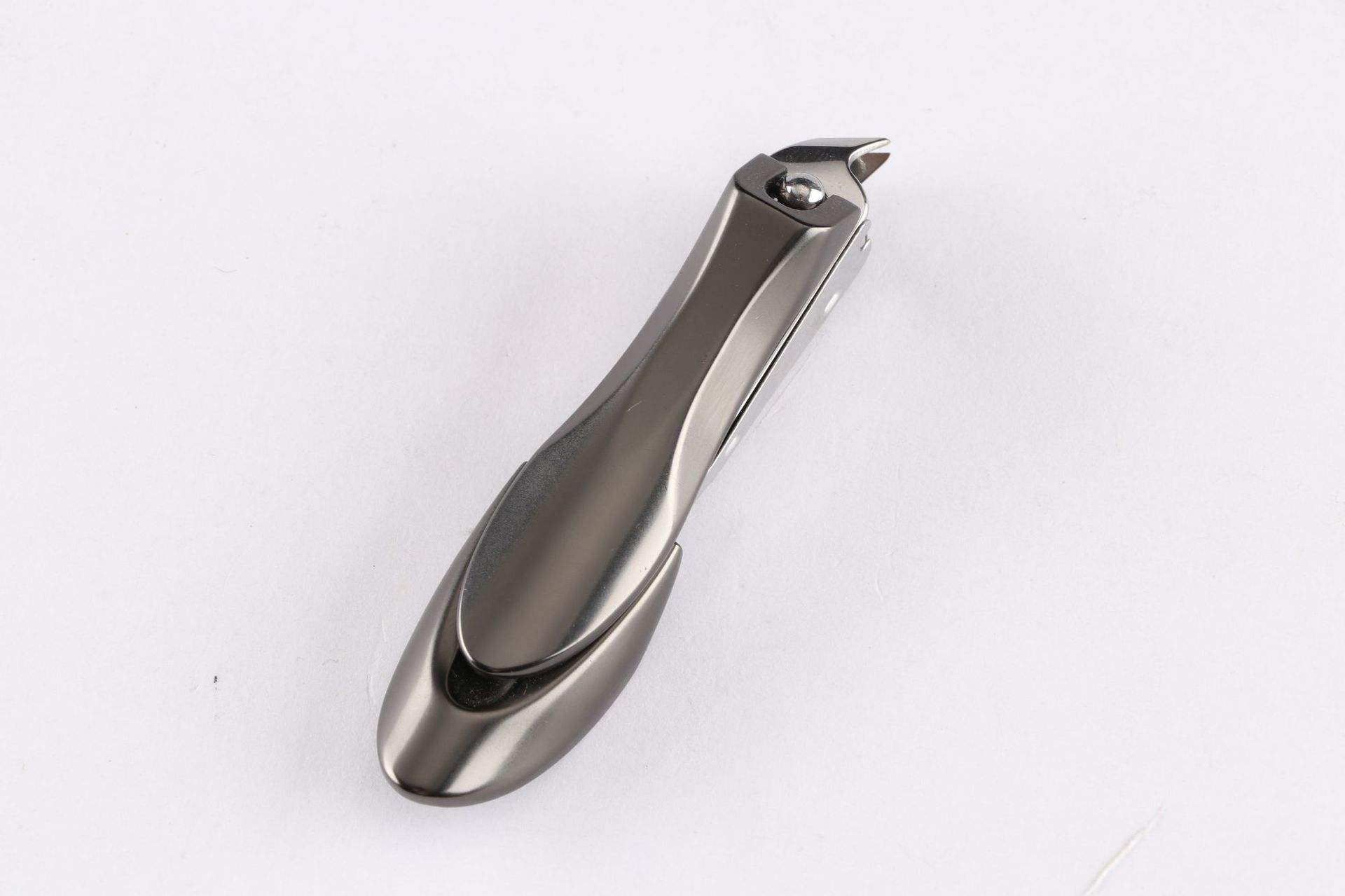 Gun black oblique mouth