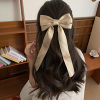 Élégante pince à cheveux en satin de soie à double couche avec nœud princesse fille tissu long ruban bec de canard pour les occasions de fête