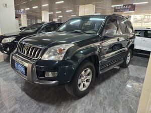 Toyota Prado 4.0 avec châssis surélevé, téléviseur au plafond, peinture 100% d'origine, sans accident, sans retouche, état authentique, bien entretenu, SUV 2004 - Product Image 2