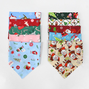 Serviette triangulaire de Noël pour animaux de compagnie, vente en gros, serviette anti-bave pour chien et chat, motif Père Noël - Product Image 3