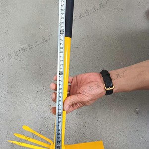 จีจี้เอ๋อร์ จอบสวน ใบมีด 5 นิ้ว กว้าง 4 นิ้ว ด้ามพลาสติกสีเหลือง จอบขนาดเล็กสำหรับกำจัดวัชพืชและตัดดอกไม้ - Product Image 2