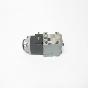 Controlador de Solenoide Hidráulico Plc 4WE6JA51AG24NZ55LV - Product Image 1