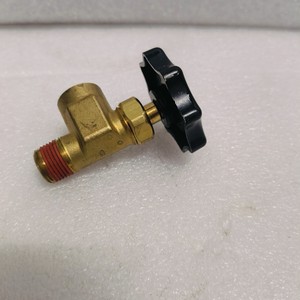 Vanne d'arrêt du filtre à eau Hyundai 3893903 pour pièces de moteur d'excavatrice modèle 455-7 - Product Image 4